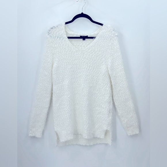 Kenneth Cole Reaction Sweater - Picture 1 of 4